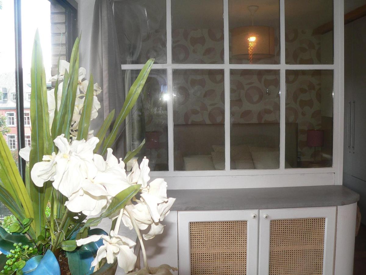 Liege Centre 6 Rue Montagne Sainte Walburge, 4000 Liege, Pour 2 Pers A 3 Minutes De La Gare St Lambert Apartment Екстериор снимка
