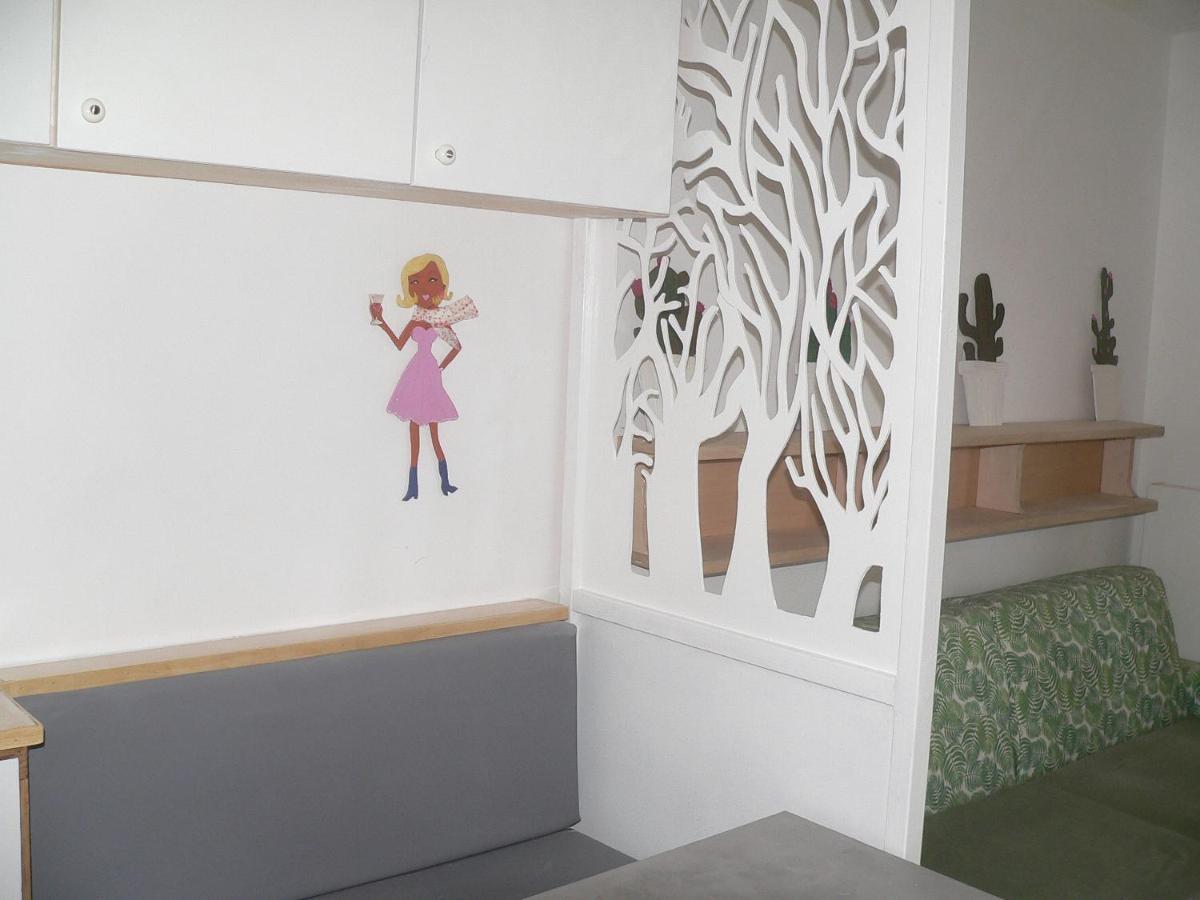 Liege Centre 6 Rue Montagne Sainte Walburge, 4000 Liege, Pour 2 Pers A 3 Minutes De La Gare St Lambert Apartment Екстериор снимка