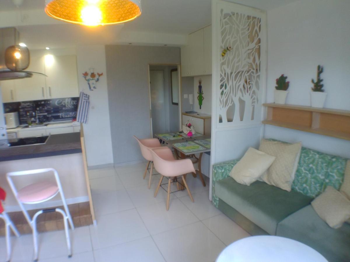 Liege Centre 6 Rue Montagne Sainte Walburge, 4000 Liege, Pour 2 Pers A 3 Minutes De La Gare St Lambert Apartment Екстериор снимка