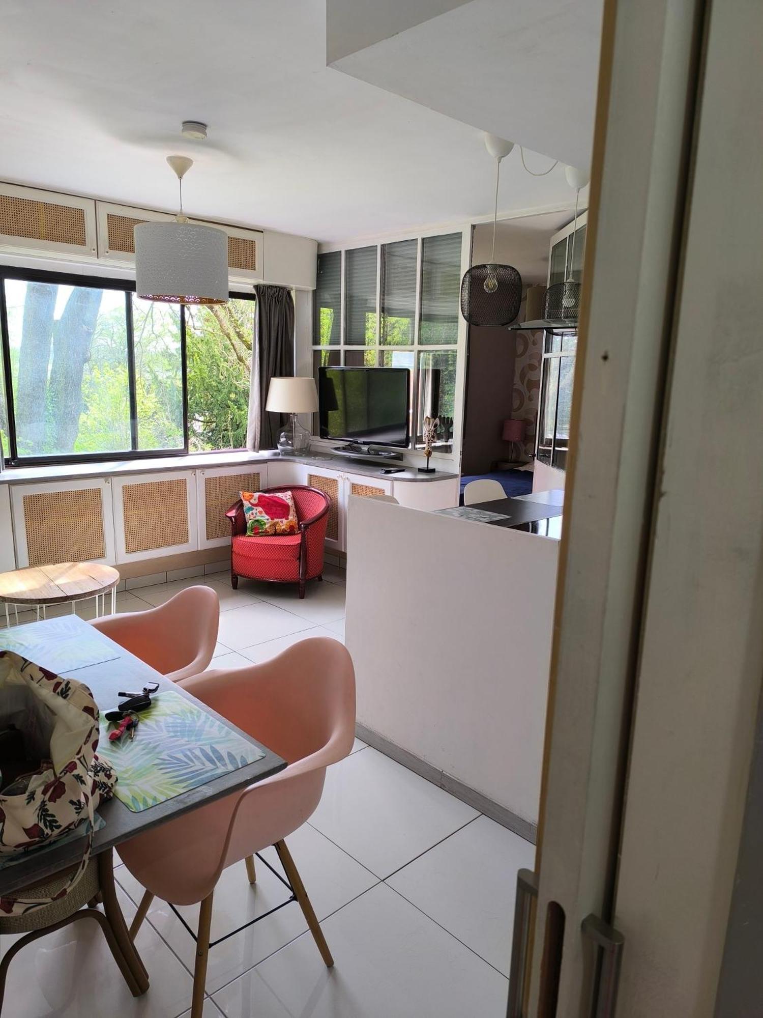 Liege Centre 6 Rue Montagne Sainte Walburge, 4000 Liege, Pour 2 Pers A 3 Minutes De La Gare St Lambert Apartment Екстериор снимка